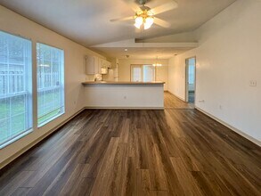 7112 NW 121st Ave in Alachua, FL - Building Photo - Building Photo