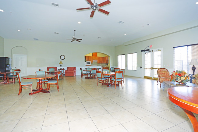 Sonoma Palms Apartments in Las Vegas, NV - Building Photo - Interior Photo