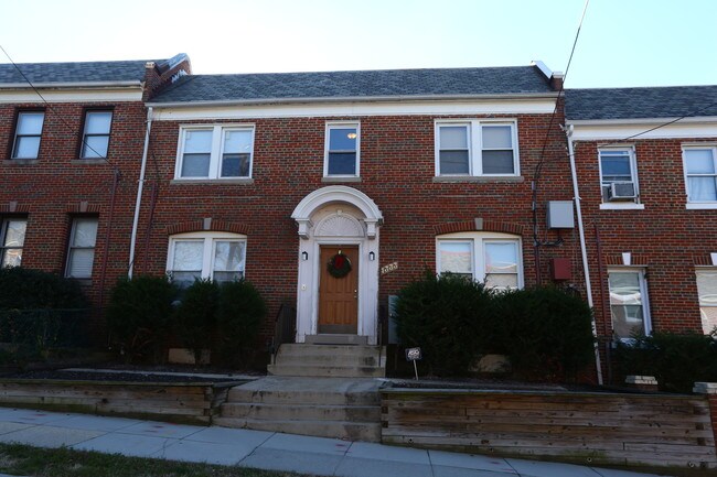 1333 Adams St NE in Washington, DC - Building Photo - Building Photo