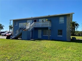 3323 Canal St in Ft. Myers, FL - Building Photo