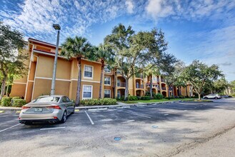 5024 Lantana Rd in Greenacres, FL - Building Photo - Building Photo