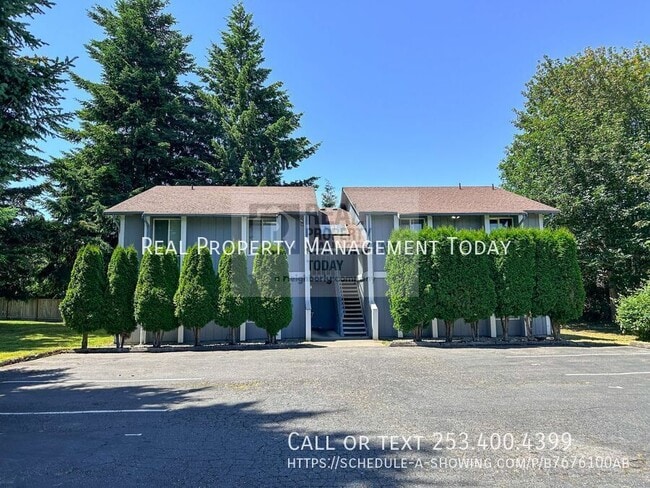 13402 98th Ave Ct E in Puyallup, WA - Building Photo - Building Photo