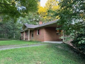 251 Gilbert Rd in Ruckersville, VA - Building Photo - Building Photo