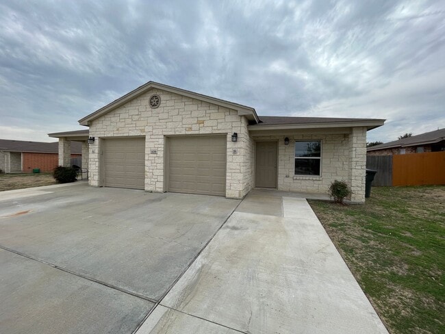 108 Lowes Blvd in Killeen, TX - Building Photo - Building Photo