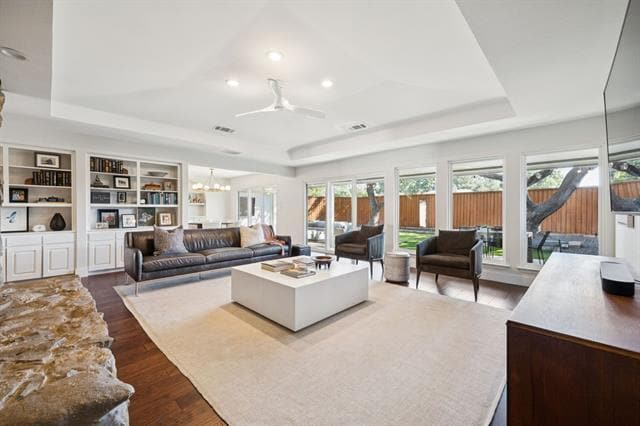 16806 Hunters Point Dr in Dallas, TX - Building Photo - Building Photo