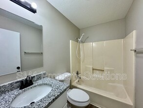 1716 Green Oaks Dr SE in Winston-Salem, NC - Building Photo - Building Photo