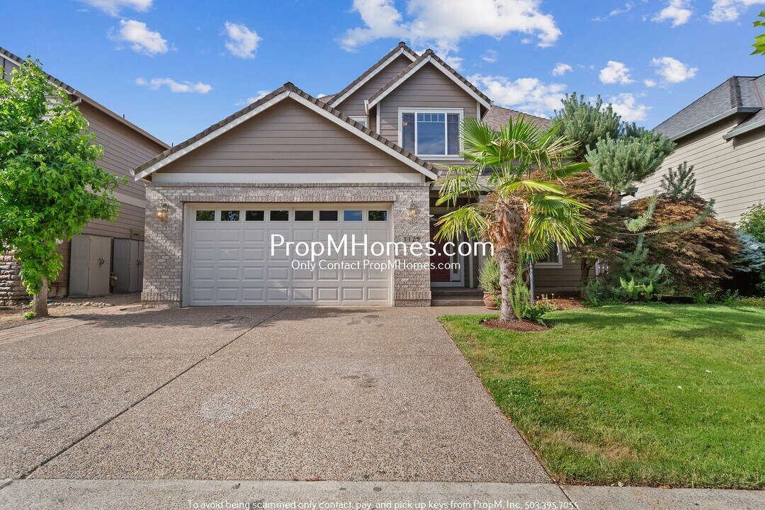 1129 34th Pl in Forest Grove, OR - Building Photo