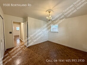 9508 Northland Rd in The Village, OK - Building Photo - Building Photo