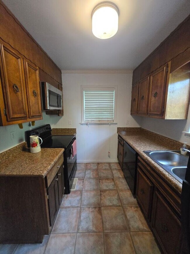 7103 GA-136 in Trenton, GA - Building Photo - Building Photo