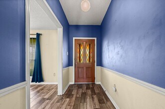 12515 Parktrail Ave in Baton Rouge, LA - Building Photo - Building Photo