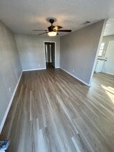 4126 Kernack St in Dallas, TX - Building Photo - Building Photo