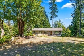 2414 Newberg Rd in Snohomish, WA - Building Photo - Building Photo