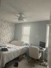 675 E 2nd St, Unit #2 in Boston, MA - Foto de edificio - Building Photo