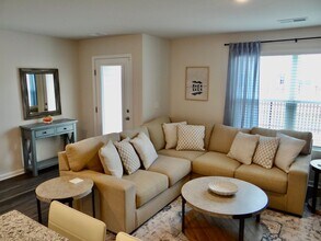 330 Bayou Loop in Surfside Beach, SC - Building Photo - Building Photo