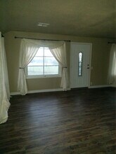 2654 N Foothill Road in Medford, OR - Building Photo - Building Photo