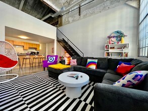 1409 Grandin Rd in Maineville, OH - Building Photo - Building Photo