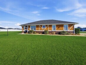 7355 SE 106th Pl in Belleview, FL - Building Photo - Building Photo