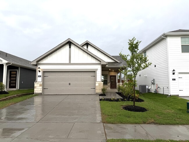 property at 3915 Marble Fls Dr
