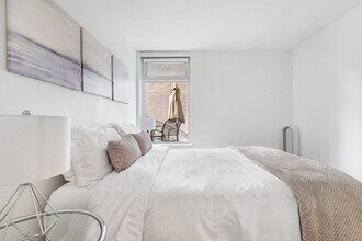 5665 Boundary Rd in Vancouver, BC - Building Photo - Building Photo