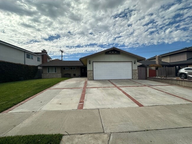 property at 3071 Platte Dr