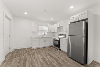 602 S 13th St in Fort Pierce, FL - Building Photo - Building Photo