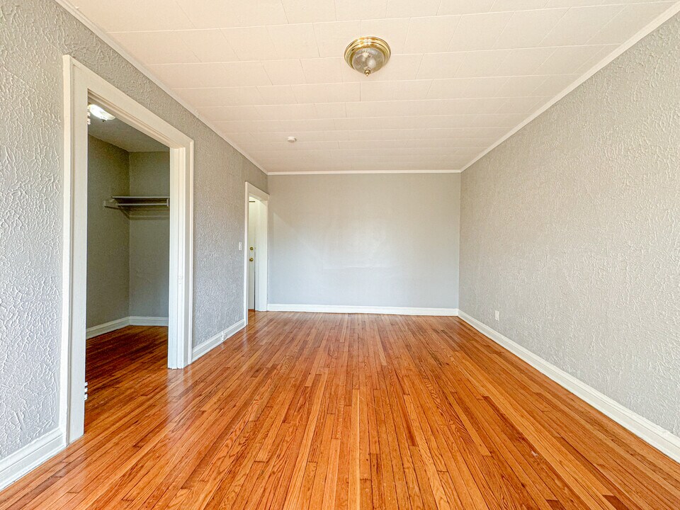 179 Sigourney St in Hartford, CT - Building Photo