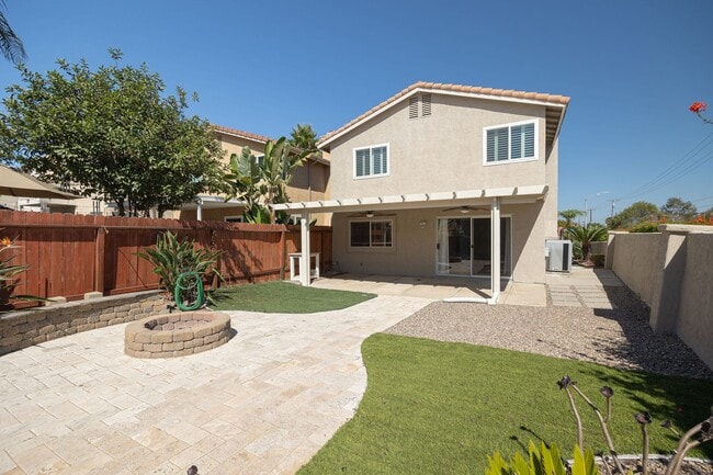 1601 Wesley Way in Vista, CA - Building Photo - Building Photo