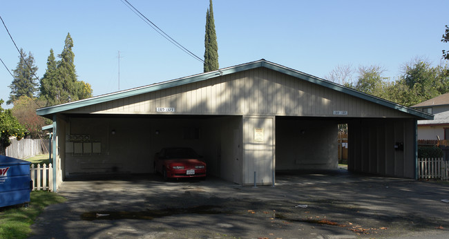 1319-1325 Elm Ave in Atwater, CA - Building Photo - Building Photo