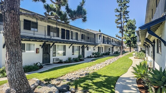 Park Plaza in Temple City, CA - Foto de edificio - Building Photo