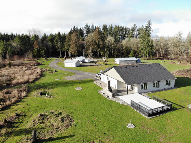 118 Fluckinger Rd in Toledo, WA - Building Photo - Building Photo