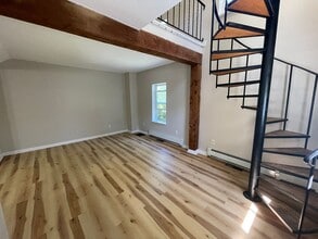 24 S John St in Pittsfield, MA - Building Photo - Building Photo