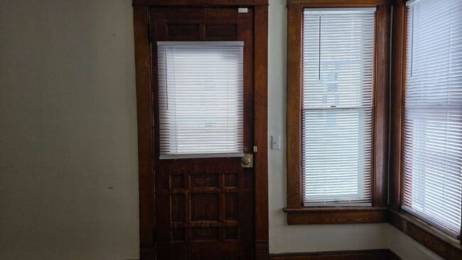 212 S Badger Ave in Appleton, WI - Building Photo - Building Photo