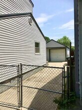 6171 Wilkie St in Taylor, MI - Foto de edificio - Building Photo