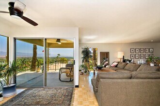 2112 Southridge Dr in Palm Springs, CA - Building Photo - Building Photo
