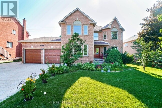 5668 Turney Dr in Mississauga, ON - Building Photo - Building Photo