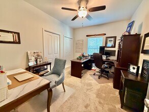 411B Redwood Ave in Niceville, FL - Building Photo - Building Photo