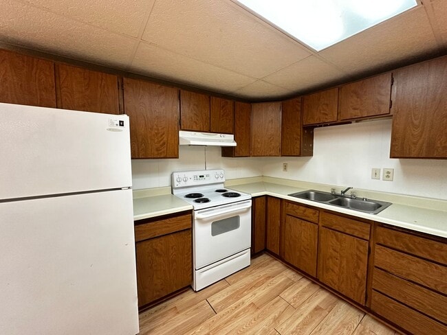 property at 4049 Fahrenkamp Ave