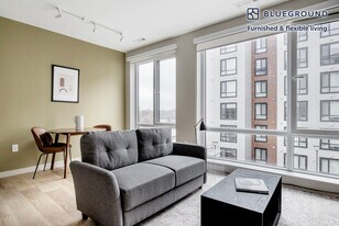 1550 Soldiers Field Rd in Boston, MA - Building Photo