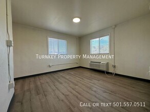 904 W 25th St in North Little Rock, AR - Building Photo - Building Photo