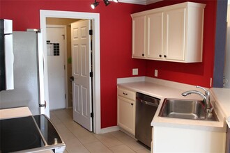 1208 Brendon Lee Lane in Georgetown, TX - Building Photo - Building Photo