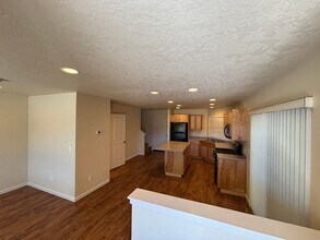 792 NE Copperleaf Loop in Bend, OR - Building Photo - Building Photo