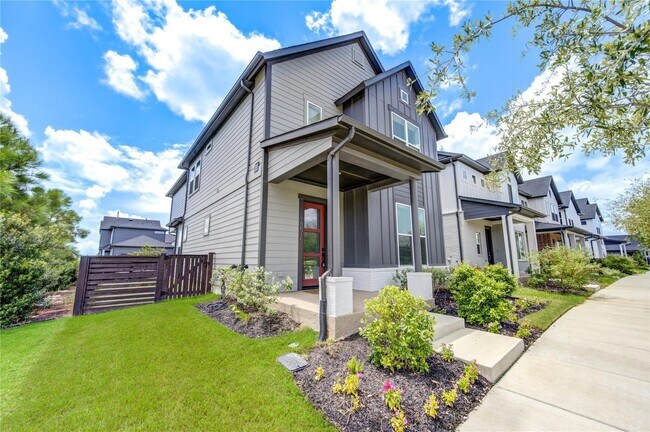 property at 18515 Parkland Row Dr