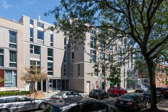 Williamsburg Social in Brooklyn, NY - Building Photo - Building Photo