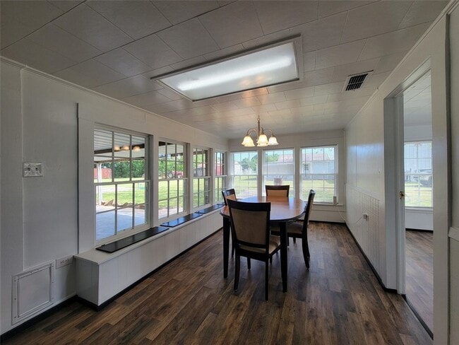 1112 VZ Co Rd 1703 in Grand Saline, TX - Building Photo - Building Photo