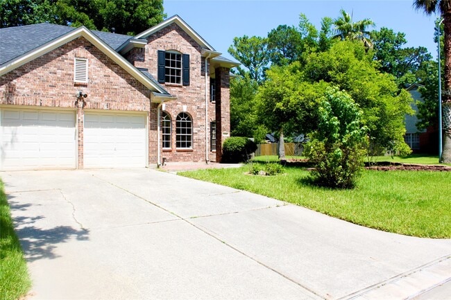 property at 20910 Kings Clover Ct
