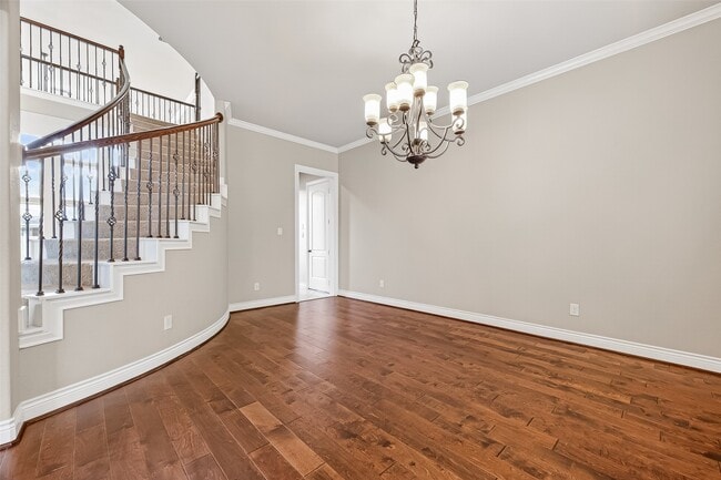 property at 4307 Madera Creek Ln