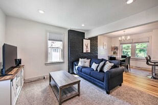 124 N Ronks Rd in Ronks, PA - Building Photo