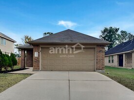 22334 Queenbury Hills Dr in Houston, TX - Building Photo