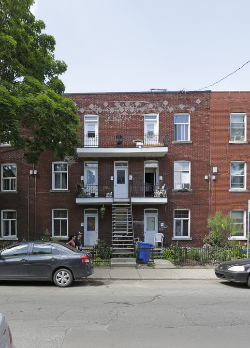 165-175 2e in Montréal, QC - Building Photo