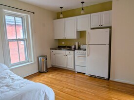 516 Prospect Ave, Unit Apartment in Buffalo, NY - Building Photo